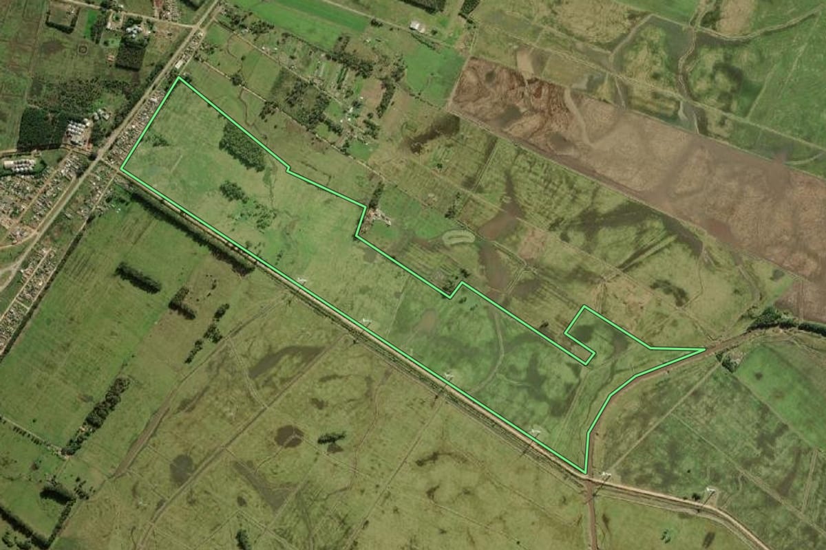 Imagem de satélite do imóvel rural em Santa Vitória do Palmar (RS), com o contorno declarado no CAR desenhado por cima.