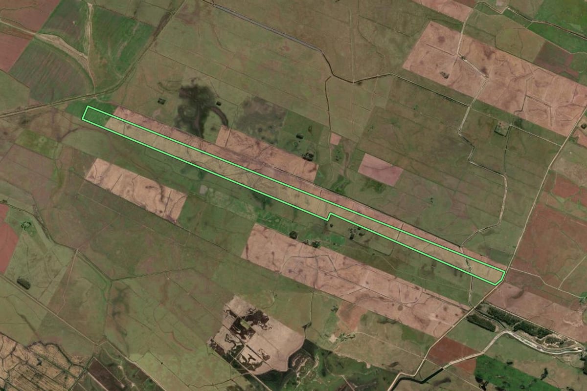 Imagem de satélite do imóvel rural em Santa Vitória do Palmar (RS), com o contorno declarado no CAR desenhado por cima.