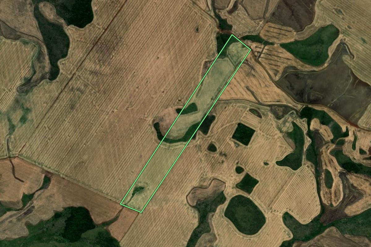 Imagem de satélite do imóvel rural em Santo Antônio das Missões (RS), com o contorno declarado no CAR desenhado por cima.