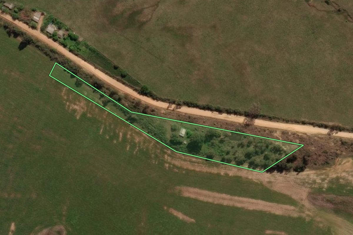 Imagem de satélite do imóvel rural em São Gabriel (RS), com o contorno declarado no CAR desenhado por cima.