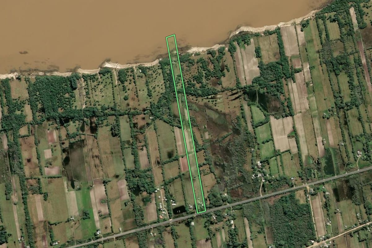 Imagem de satélite do imóvel rural em São José do Norte (RS), com o contorno declarado no CAR desenhado por cima.