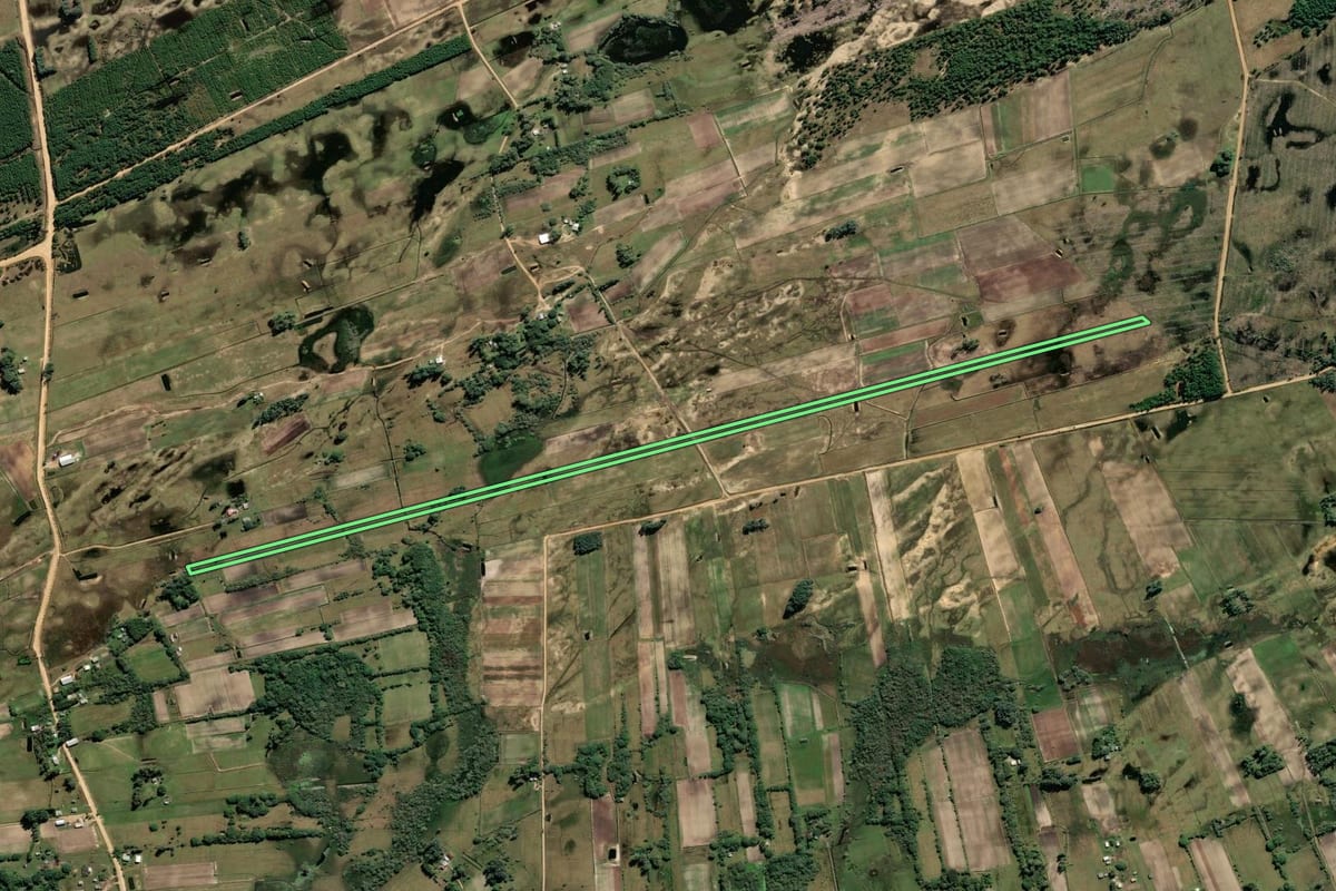 Imagem de satélite do imóvel rural em São José do Norte (RS), com o contorno declarado no CAR desenhado por cima.