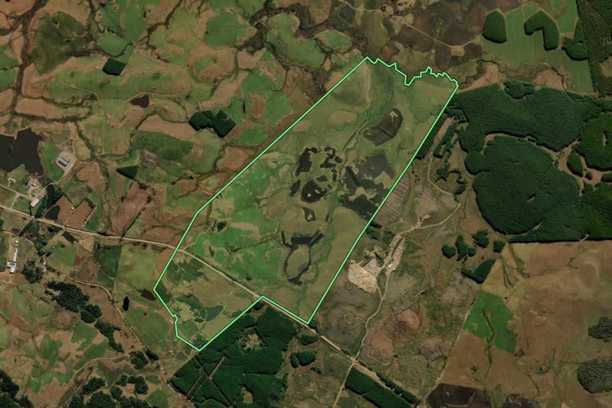 Imagem de satélite do imóvel rural em São José dos Ausentes (RS), com o contorno declarado no CAR desenhado por cima.