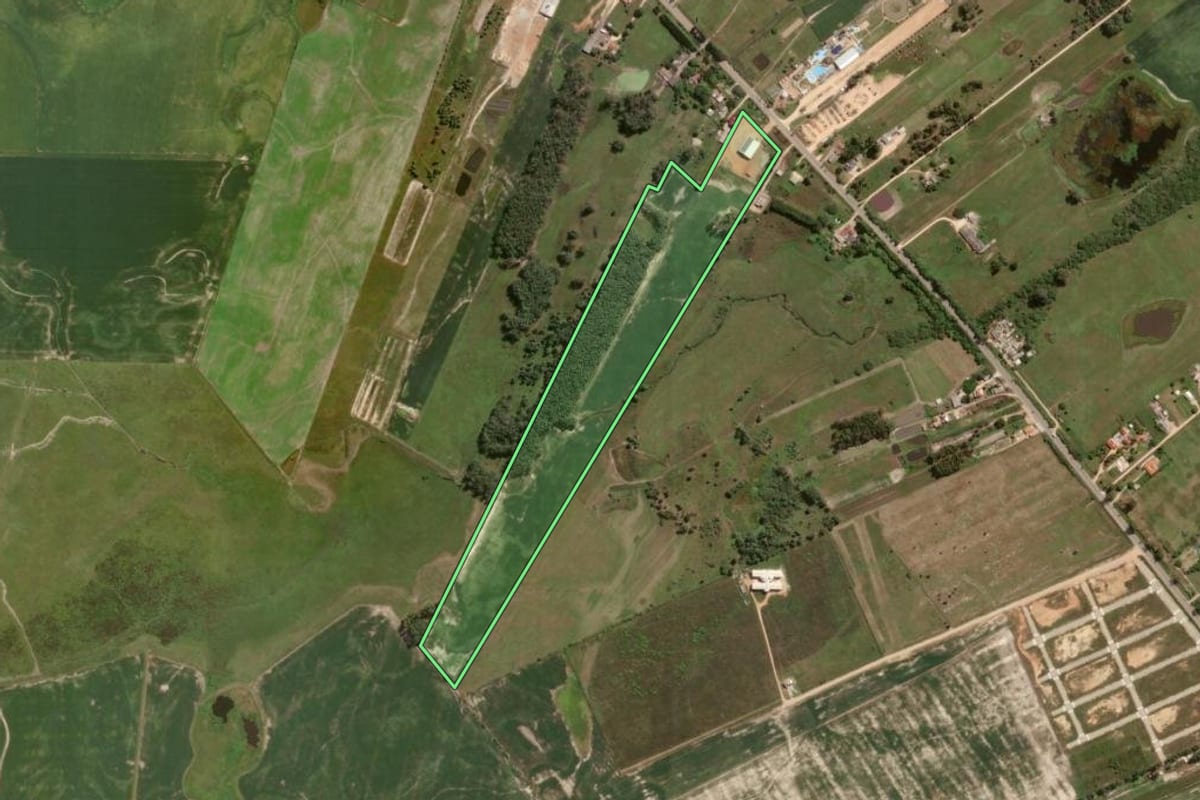 Imagem de satélite do imóvel rural em São Lourenço do Sul (RS), com o contorno declarado no CAR desenhado por cima.