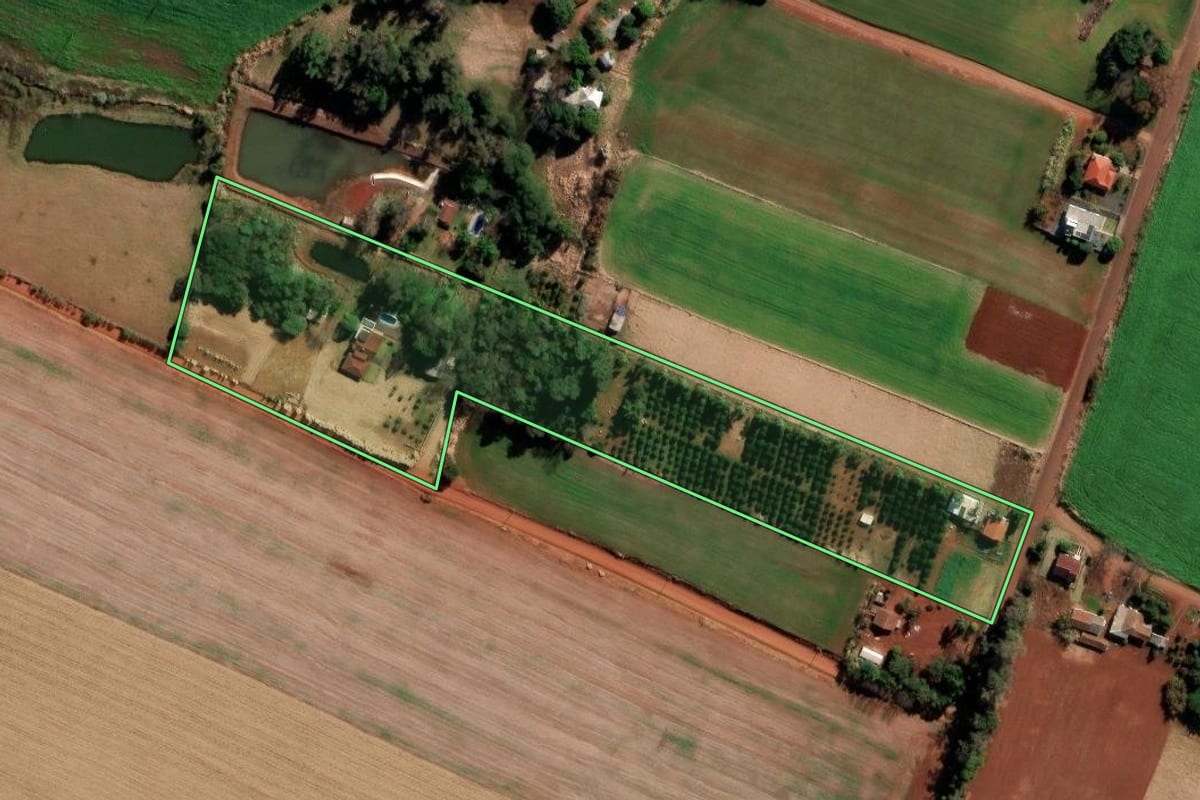 Imagem de satélite do imóvel rural em São Martinho (RS), com o contorno declarado no CAR desenhado por cima.