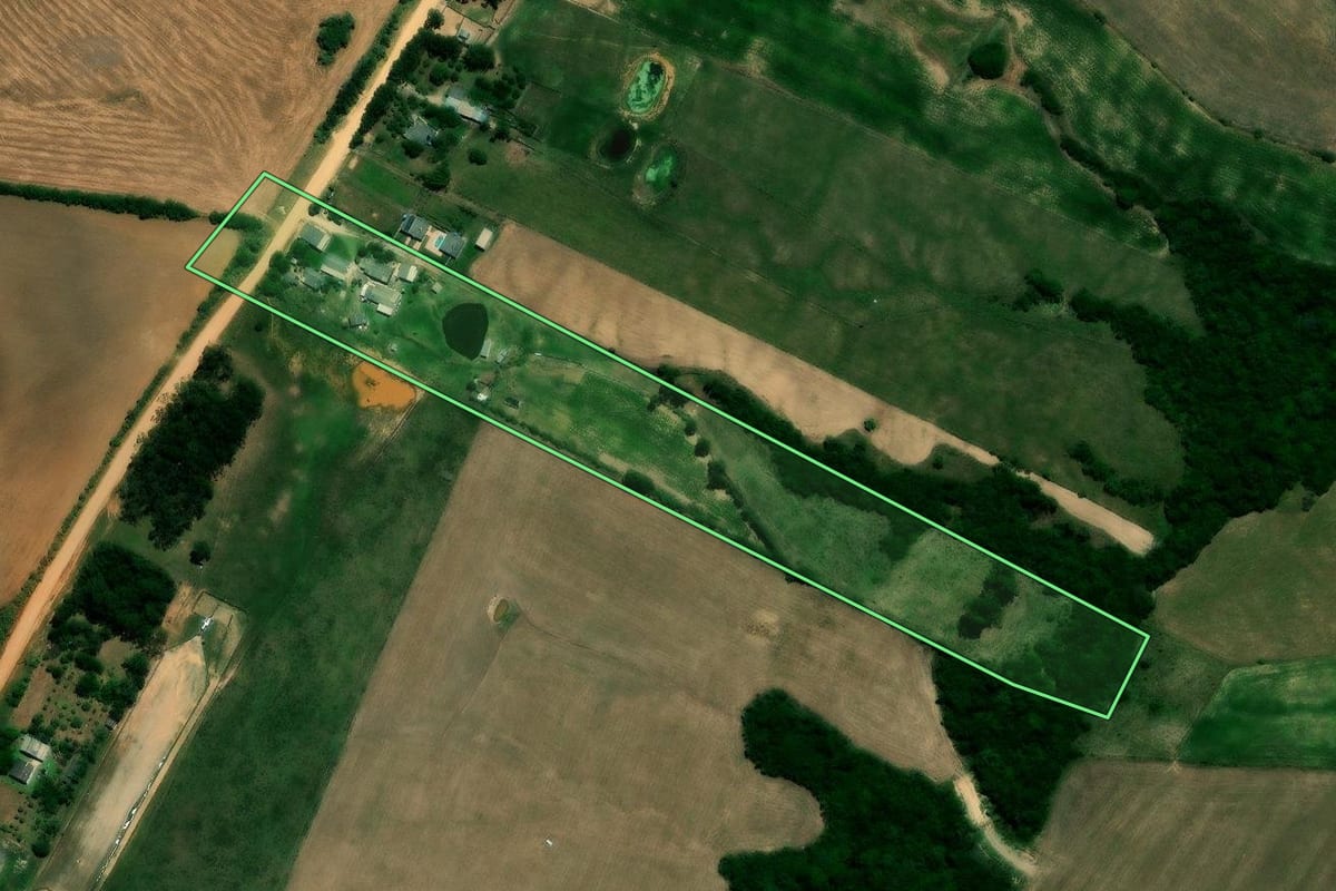 Imagem de satélite do imóvel rural em São Sepé (RS), com o contorno declarado no CAR desenhado por cima.