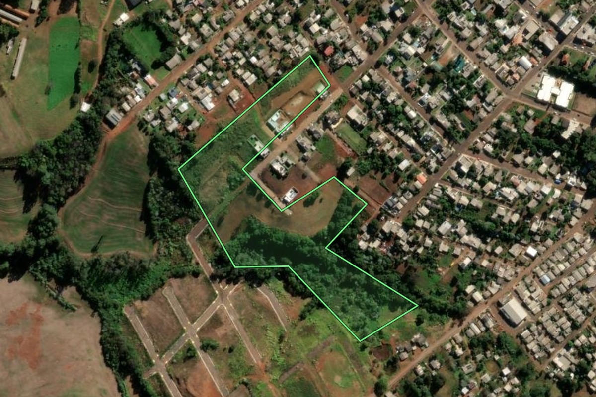 Imagem de satélite do imóvel rural em Seberi (RS), com o contorno declarado no CAR desenhado por cima.