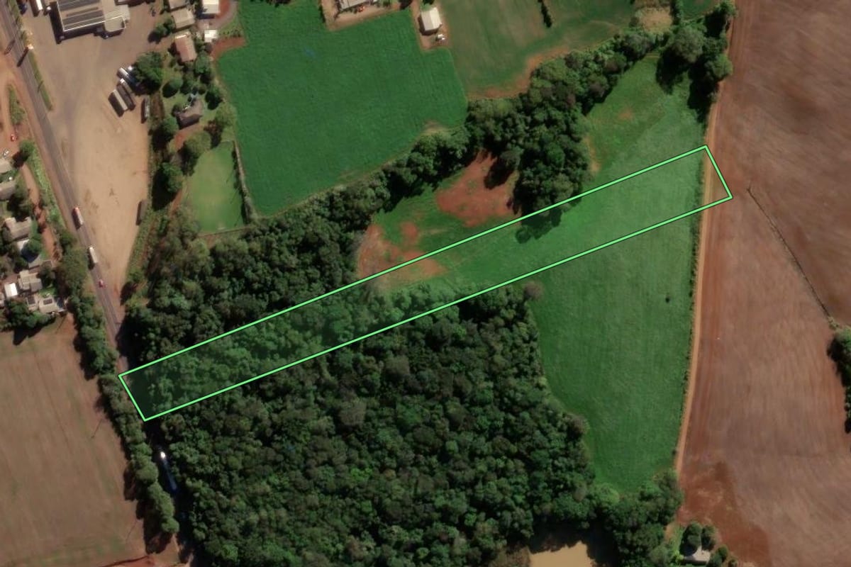 Imagem de satélite do imóvel rural em Seberi (RS), com o contorno declarado no CAR desenhado por cima.