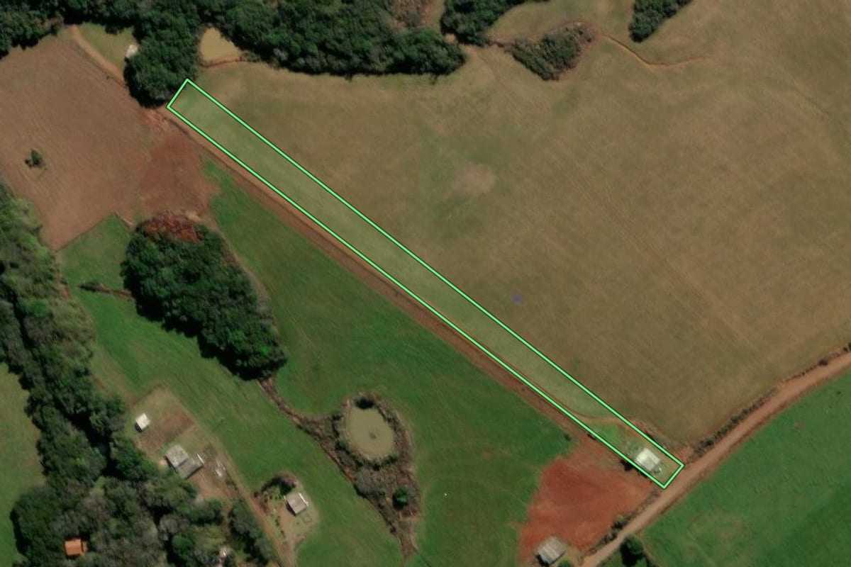 Imagem de satélite do imóvel rural em Soledade (RS), com o contorno declarado no CAR desenhado por cima.