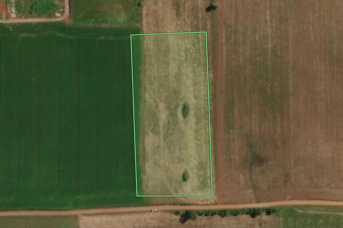 Imagem de satélite do imóvel rural em Tapejara (RS), com o contorno declarado no CAR desenhado por cima.