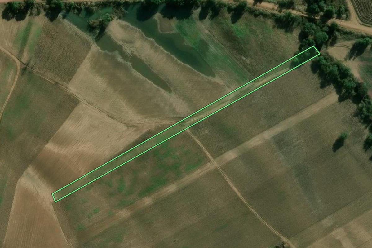 Imagem de satélite do imóvel rural em Taquari (RS), com o contorno declarado no CAR desenhado por cima.
