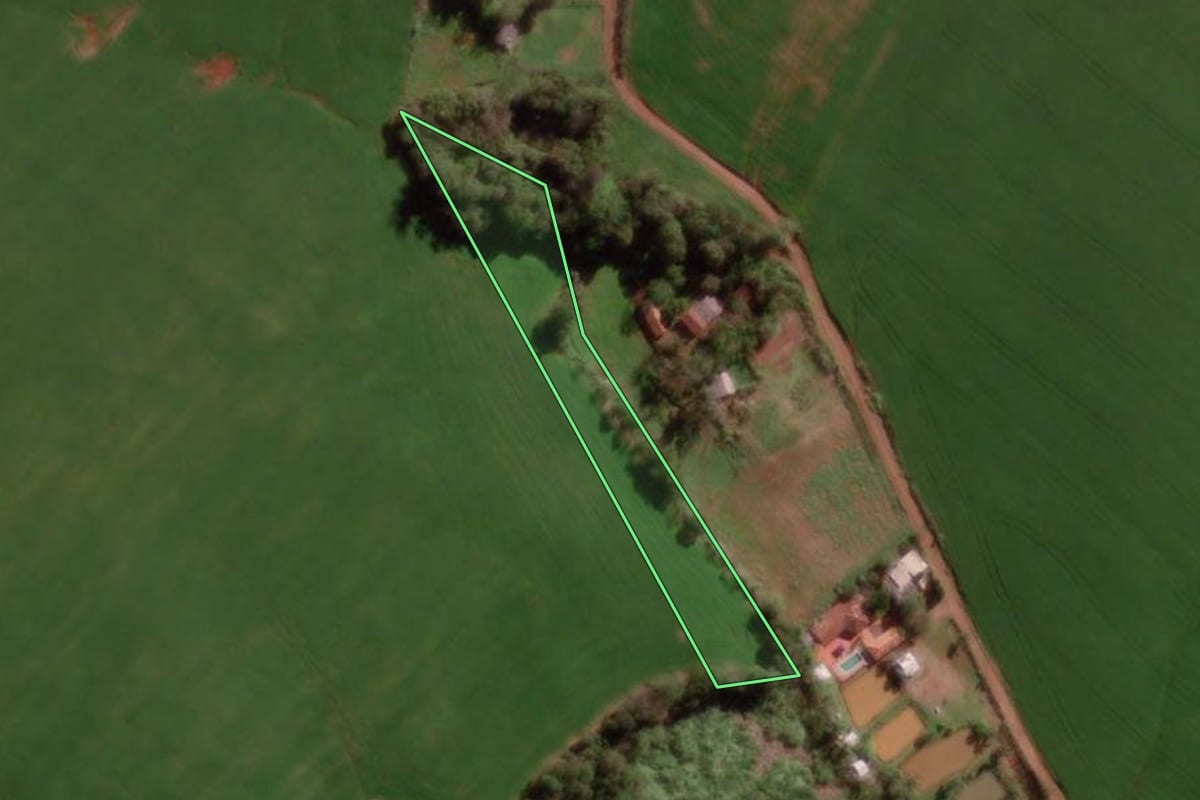 Imagem de satélite do imóvel rural em Tenente Portela (RS), com o contorno declarado no CAR desenhado por cima.