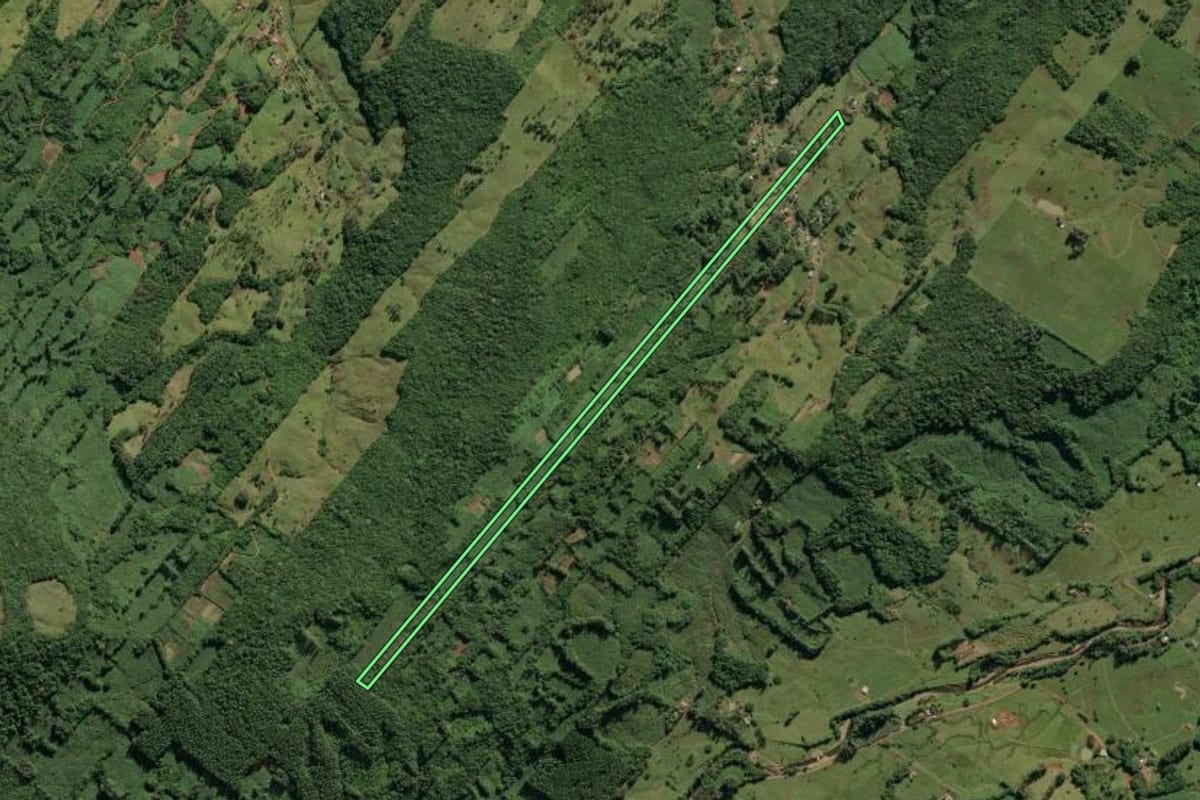 Imagem de satélite do imóvel rural em Três Cachoeiras (RS), com o contorno declarado no CAR desenhado por cima.
