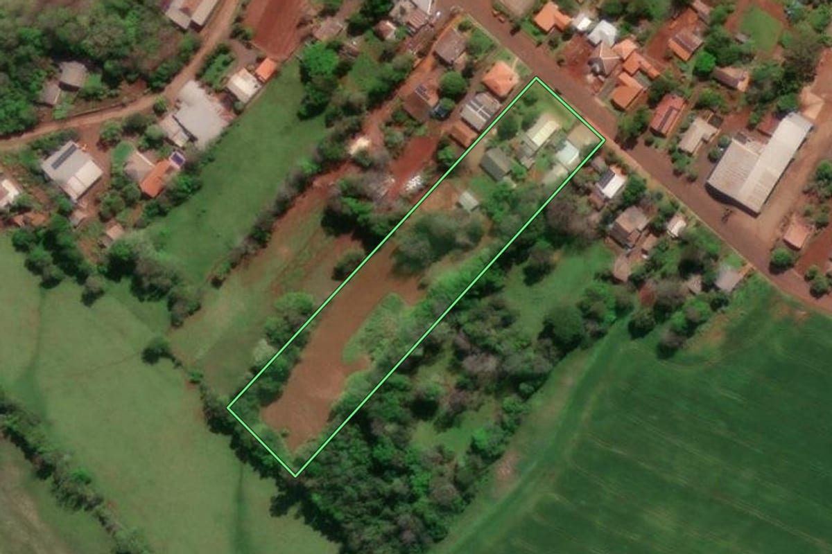 Imagem de satélite do imóvel rural em Tucunduva (RS), com o contorno declarado no CAR desenhado por cima.