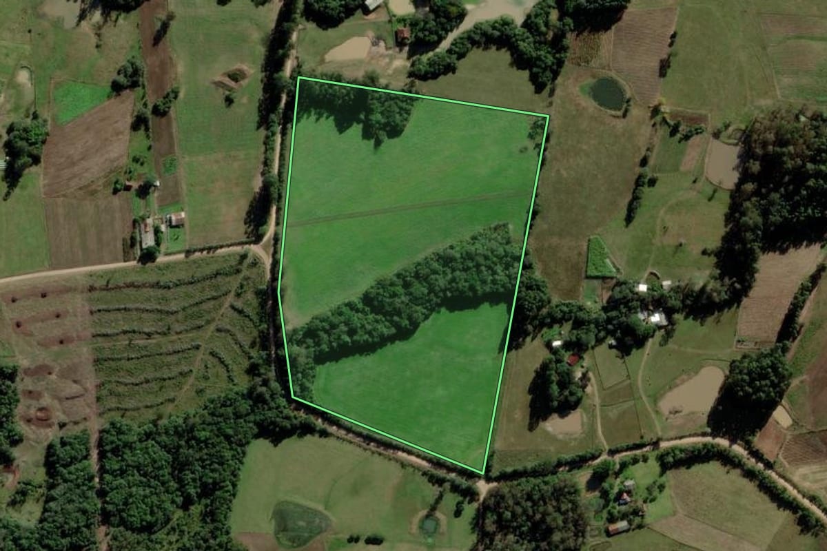 Imagem de satélite do imóvel rural em Vale Verde (RS), com o contorno declarado no CAR desenhado por cima.