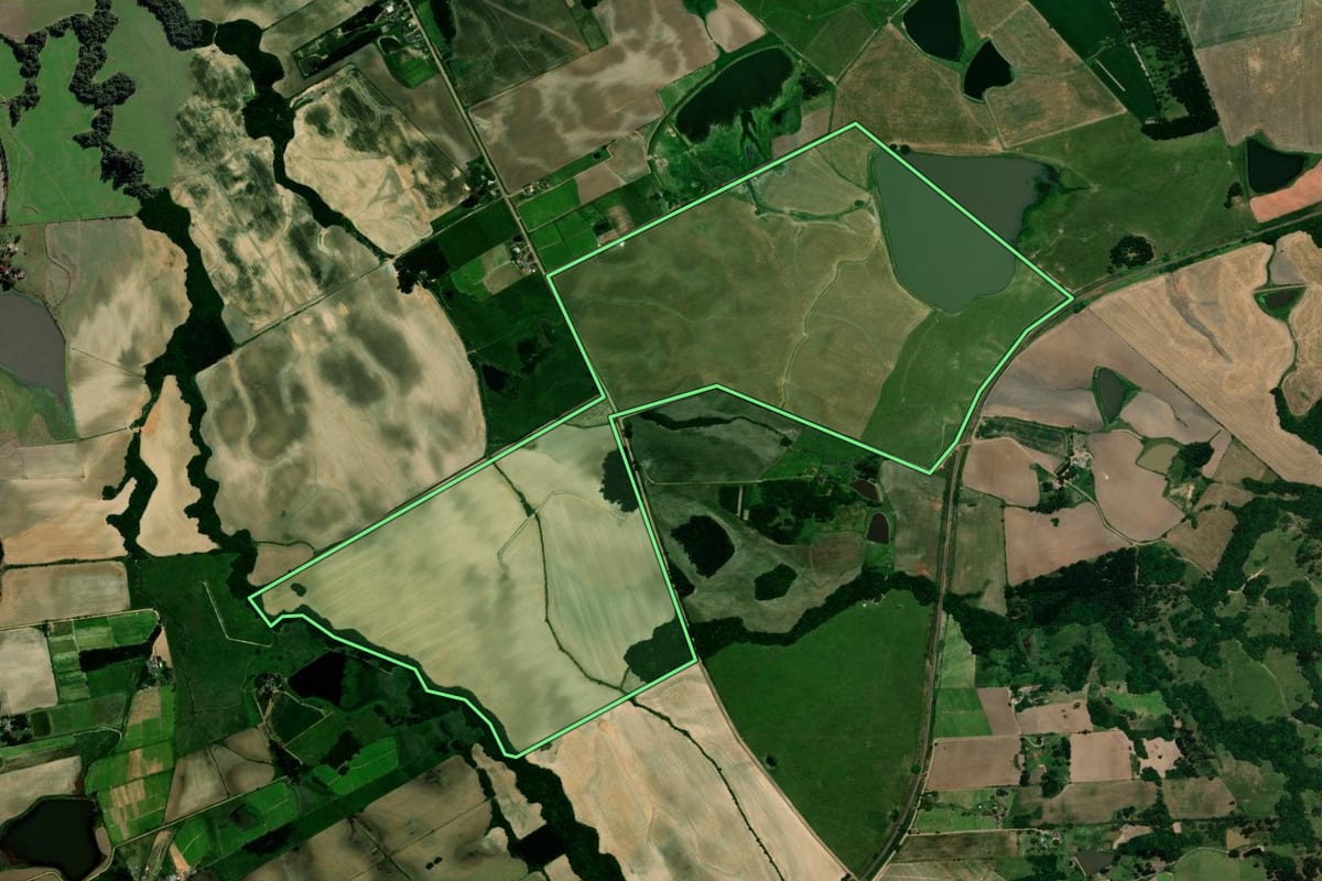 Imagem de satélite do imóvel rural em Vale Verde (RS), com o contorno declarado no CAR desenhado por cima.
