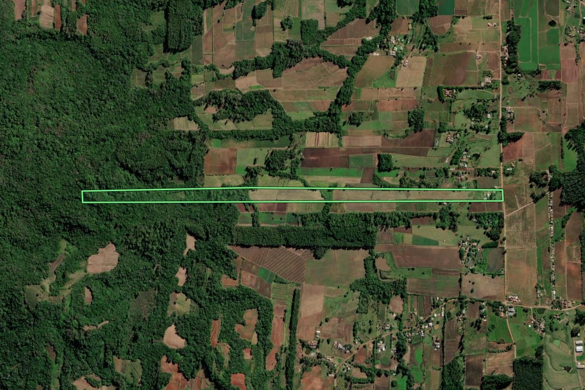 Imagem de satélite do imóvel rural em Vale do Sol (RS), com o contorno declarado no CAR desenhado por cima.