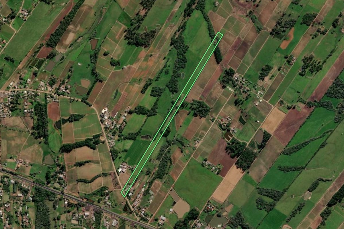 Imagem de satélite do imóvel rural em Vale do Sol (RS), com o contorno declarado no CAR desenhado por cima.