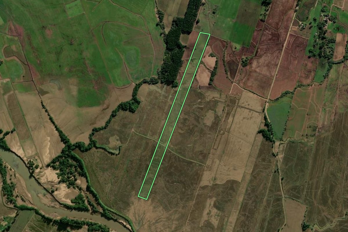 Imagem de satélite do imóvel rural em Vale do Sol (RS), com o contorno declarado no CAR desenhado por cima.