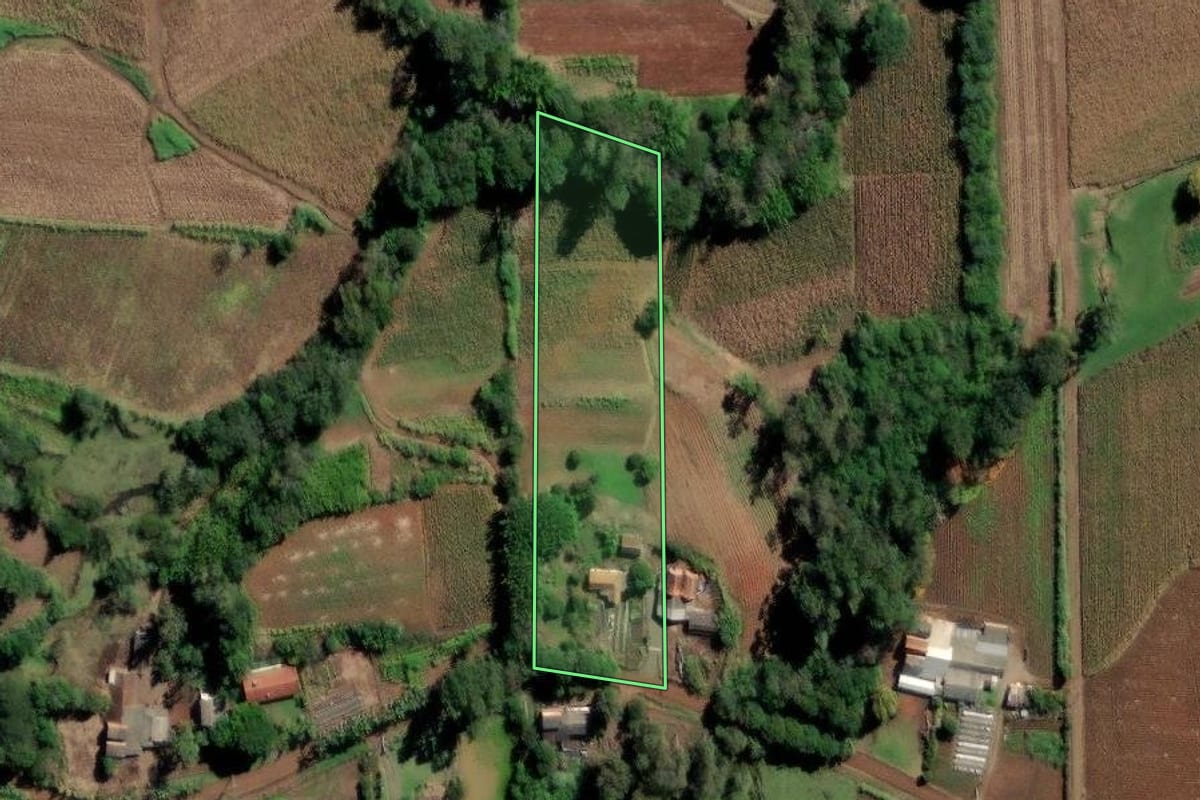 Imagem de satélite do imóvel rural em Vale do Sol (RS), com o contorno declarado no CAR desenhado por cima.