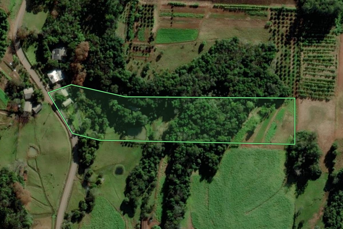 Imagem de satélite do imóvel rural em Venâncio Aires (RS), com o contorno declarado no CAR desenhado por cima.