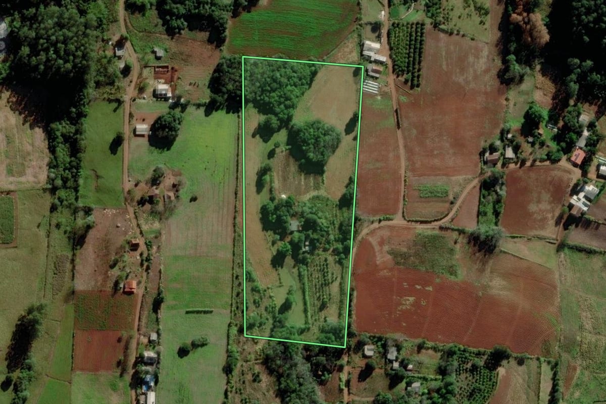 Imagem de satélite do imóvel rural em Venâncio Aires (RS), com o contorno declarado no CAR desenhado por cima.