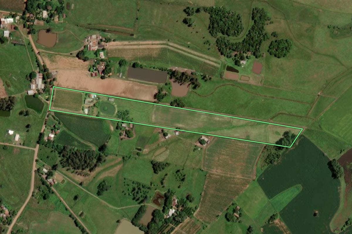 Imagem de satélite do imóvel rural em Venâncio Aires (RS), com o contorno declarado no CAR desenhado por cima.