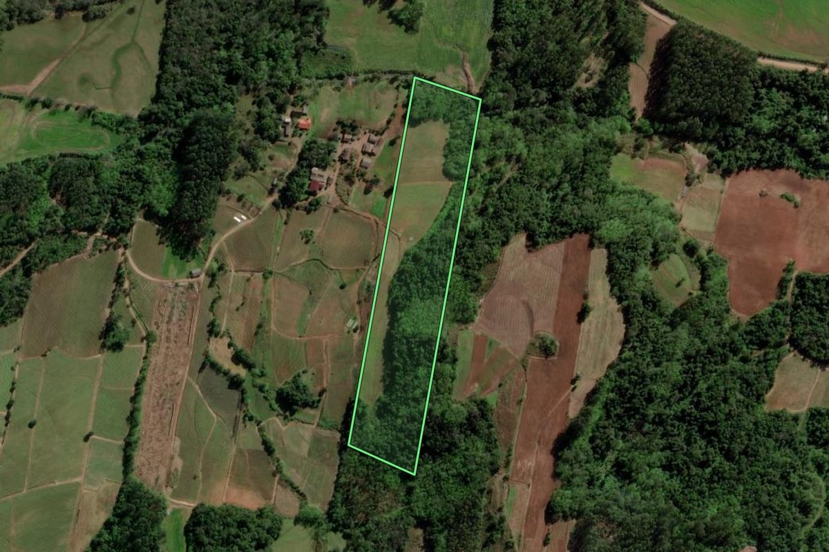 Imagem de satélite do imóvel rural em Venâncio Aires (RS), com o contorno declarado no CAR desenhado por cima.