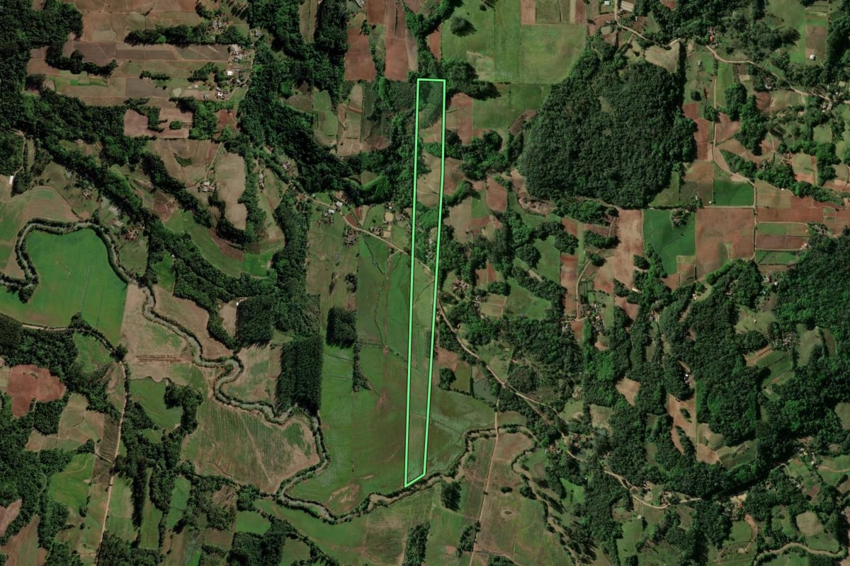 Imagem de satélite do imóvel rural em Venâncio Aires (RS), com o contorno declarado no CAR desenhado por cima.