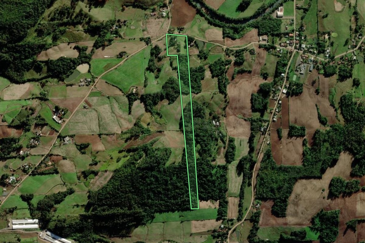 Imagem de satélite do imóvel rural em Venâncio Aires (RS), com o contorno declarado no CAR desenhado por cima.