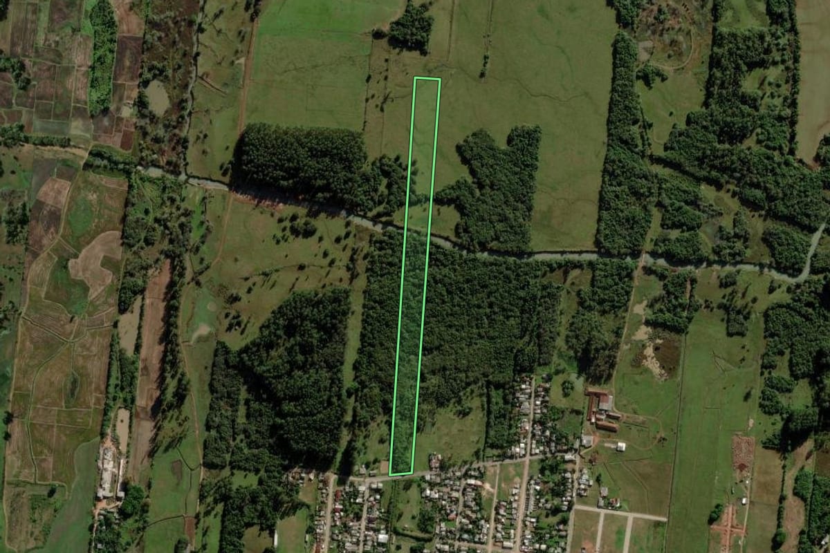 Imagem de satélite do imóvel rural em Venâncio Aires (RS), com o contorno declarado no CAR desenhado por cima.