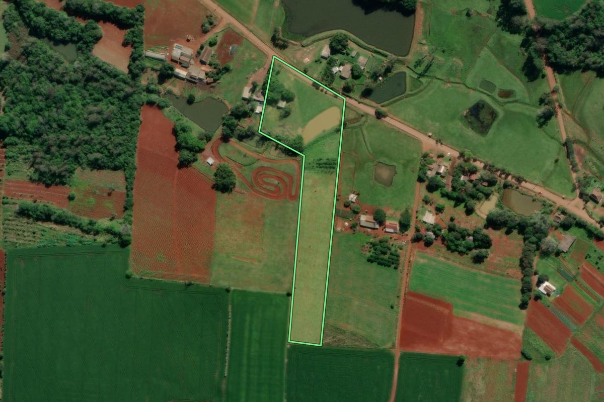 Imagem de satélite do imóvel rural em Venâncio Aires (RS), com o contorno declarado no CAR desenhado por cima.