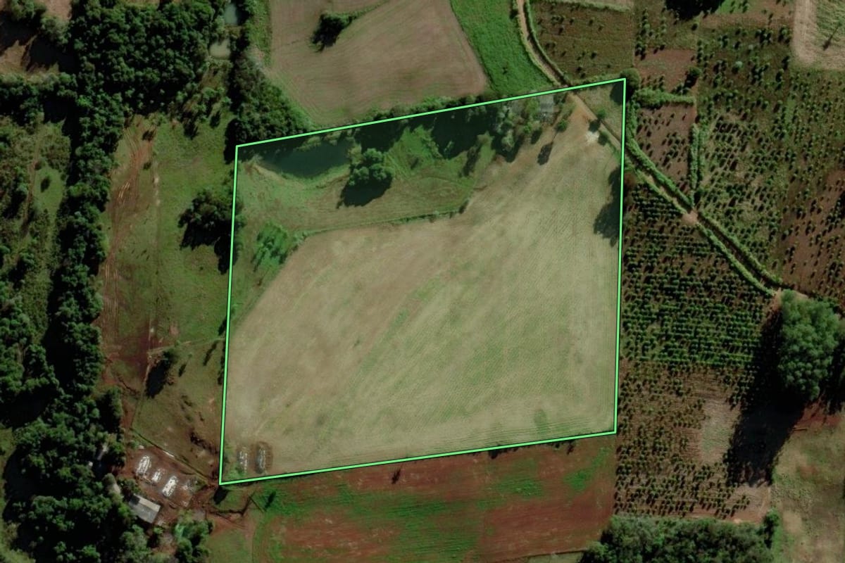 Imagem de satélite do imóvel rural em Venâncio Aires (RS), com o contorno declarado no CAR desenhado por cima.