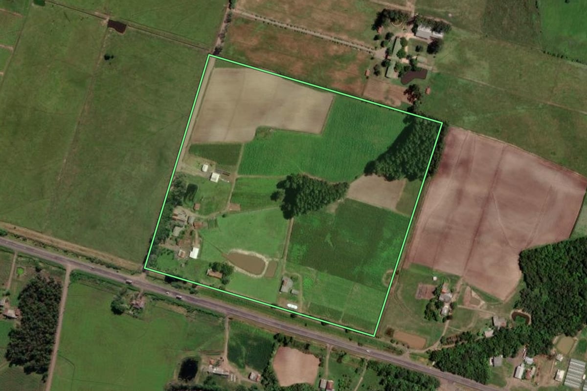 Imagem de satélite do imóvel rural em Venâncio Aires (RS), com o contorno declarado no CAR desenhado por cima.