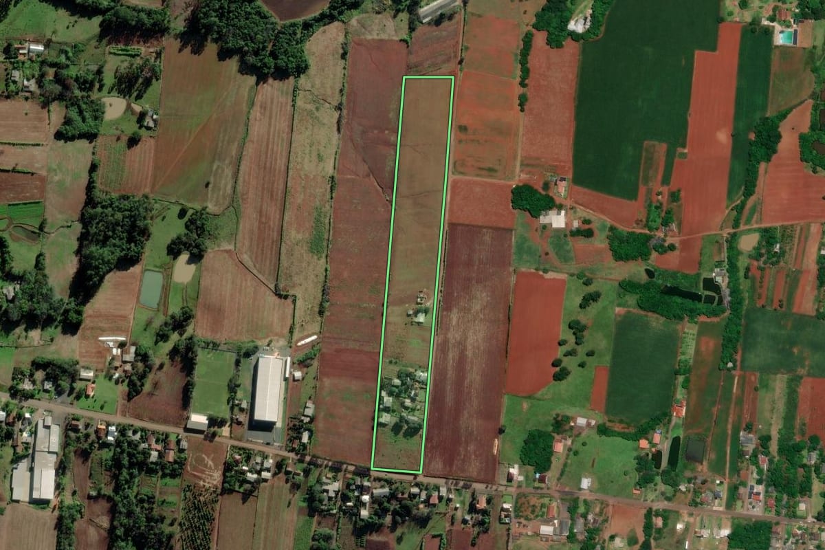Imagem de satélite do imóvel rural em Venâncio Aires (RS), com o contorno declarado no CAR desenhado por cima.