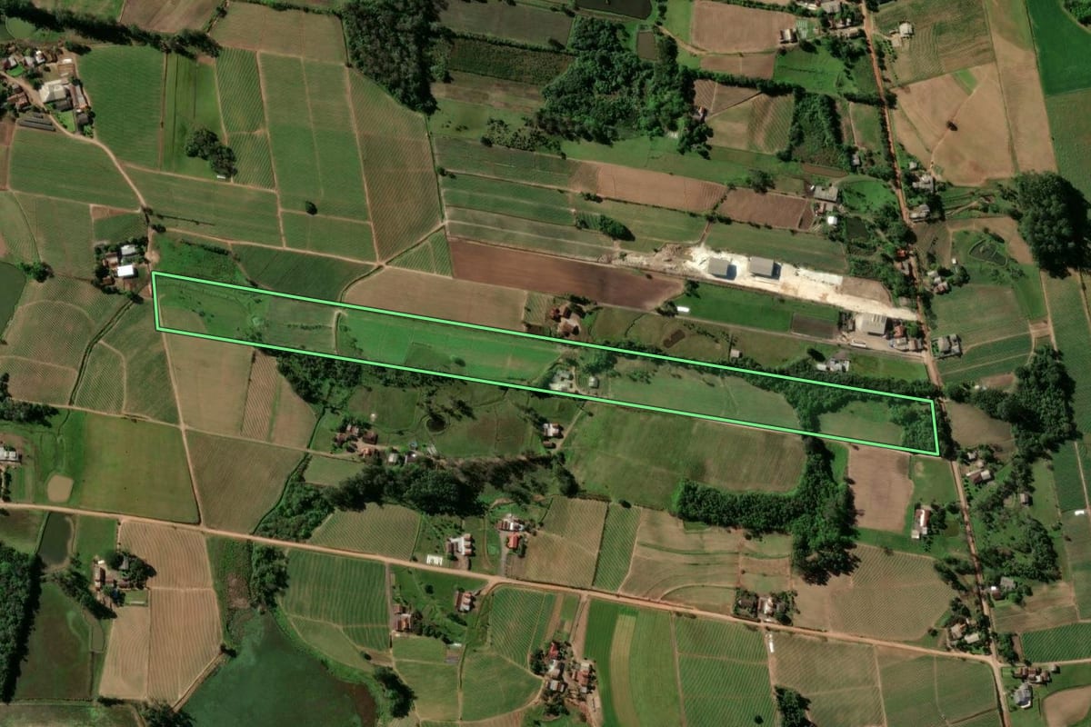 Imagem de satélite do imóvel rural em Venâncio Aires (RS), com o contorno declarado no CAR desenhado por cima.