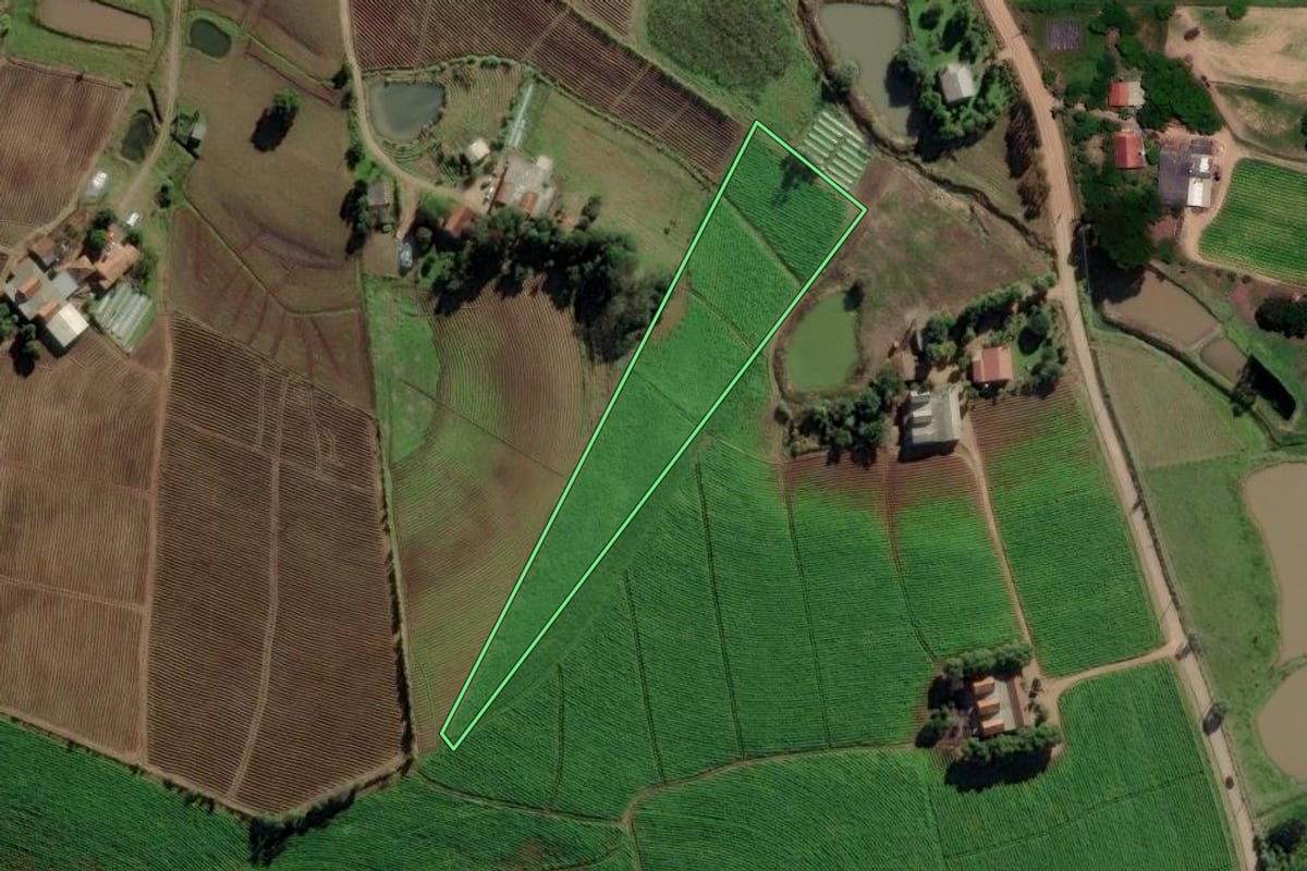 Imagem de satélite do imóvel rural em Venâncio Aires (RS), com o contorno declarado no CAR desenhado por cima.