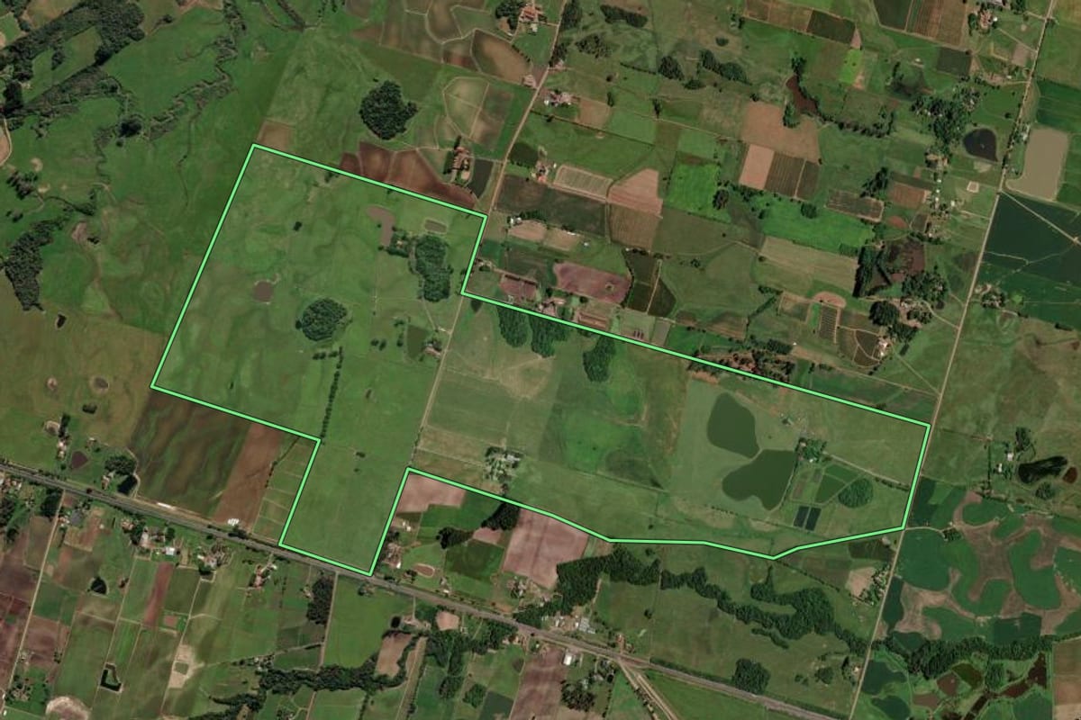 Imagem de satélite do imóvel rural em Venâncio Aires (RS), com o contorno declarado no CAR desenhado por cima.