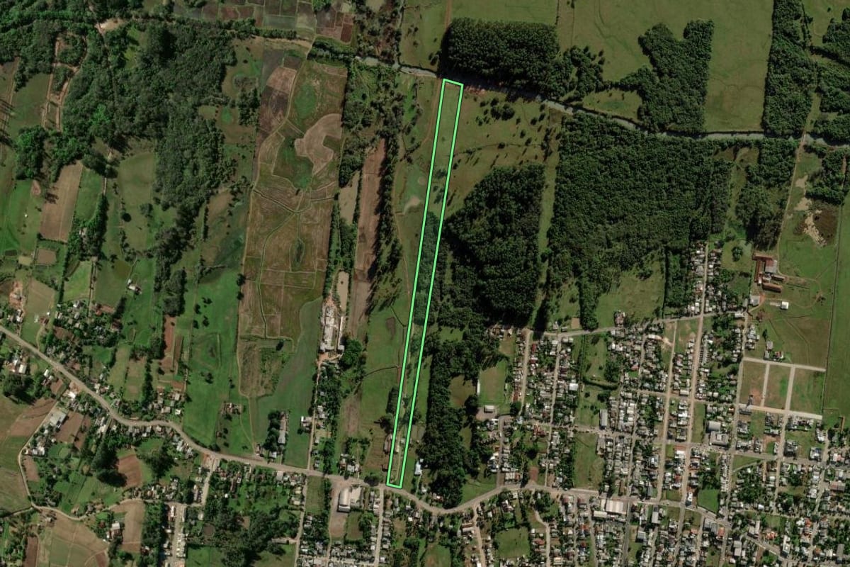 Imagem de satélite do imóvel rural em Venâncio Aires (RS), com o contorno declarado no CAR desenhado por cima.