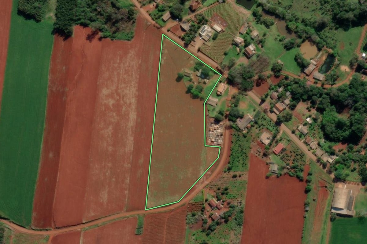 Imagem de satélite do imóvel rural em Venâncio Aires (RS), com o contorno declarado no CAR desenhado por cima.