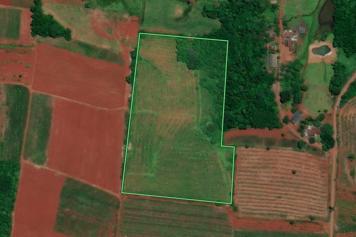 Imagem de satélite do imóvel rural em Venâncio Aires (RS), com o contorno declarado no CAR desenhado por cima.