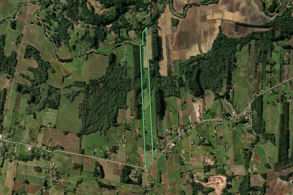Imagem de satélite do imóvel rural em Venâncio Aires (RS), com o contorno declarado no CAR desenhado por cima.