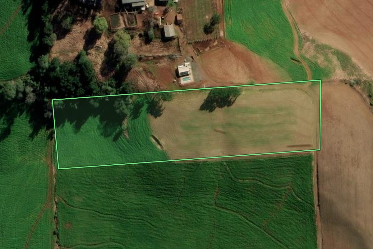 Imagem de satélite do imóvel rural em Vila Maria (RS), com o contorno declarado no CAR desenhado por cima.