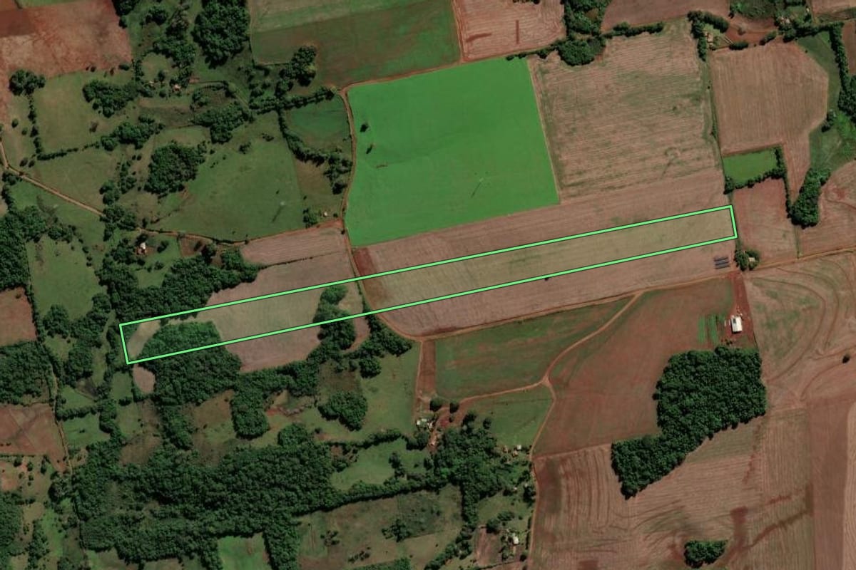 Imagem de satélite do imóvel rural em Vitória das Missões (RS), com o contorno declarado no CAR desenhado por cima.