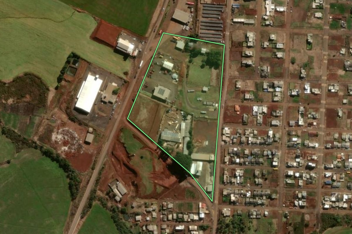 Imagem de satélite do imóvel rural em Abelardo Luz (SC), com o contorno declarado no CAR desenhado por cima.