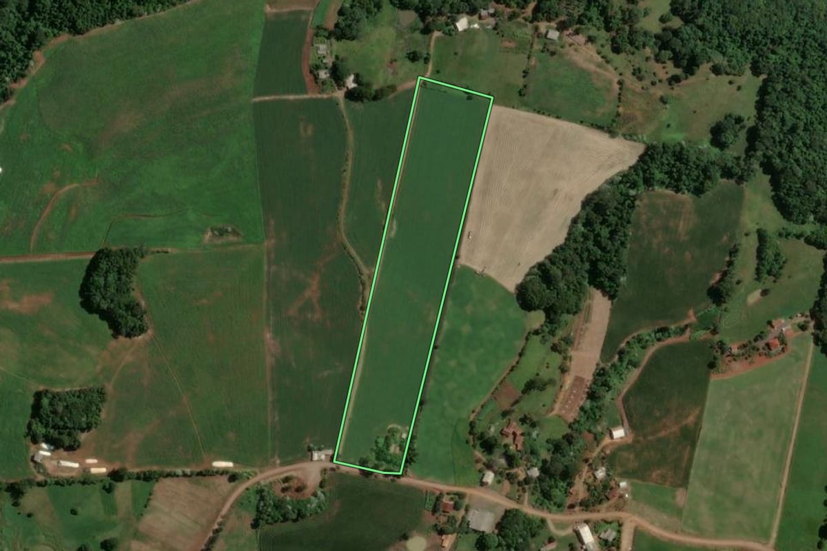 Imagem de satélite do imóvel rural em Alto Bela Vista (SC), com o contorno declarado no CAR desenhado por cima.