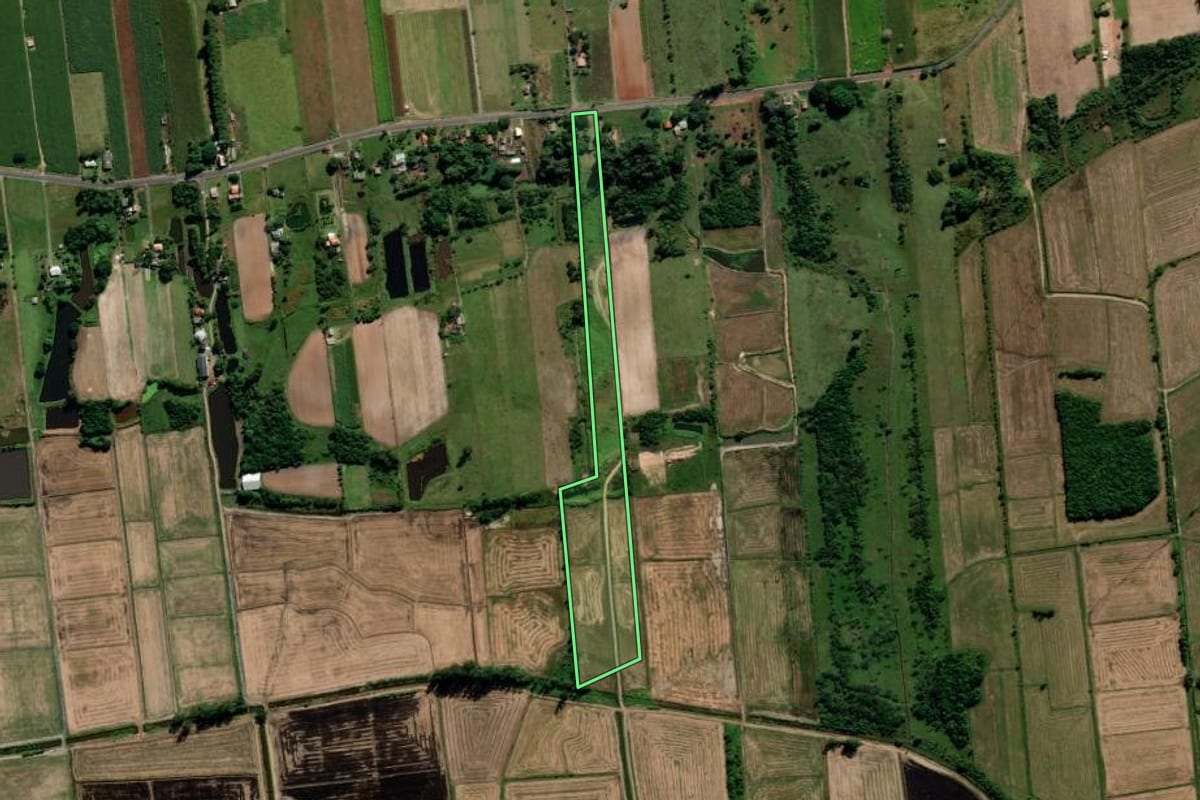 Imagem de satélite do imóvel rural em Maracajá (SC), com o contorno declarado no CAR desenhado por cima.