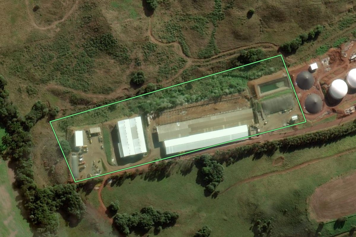 Imagem de satélite do imóvel rural em Campos Novos (SC), com o contorno declarado no CAR desenhado por cima.
