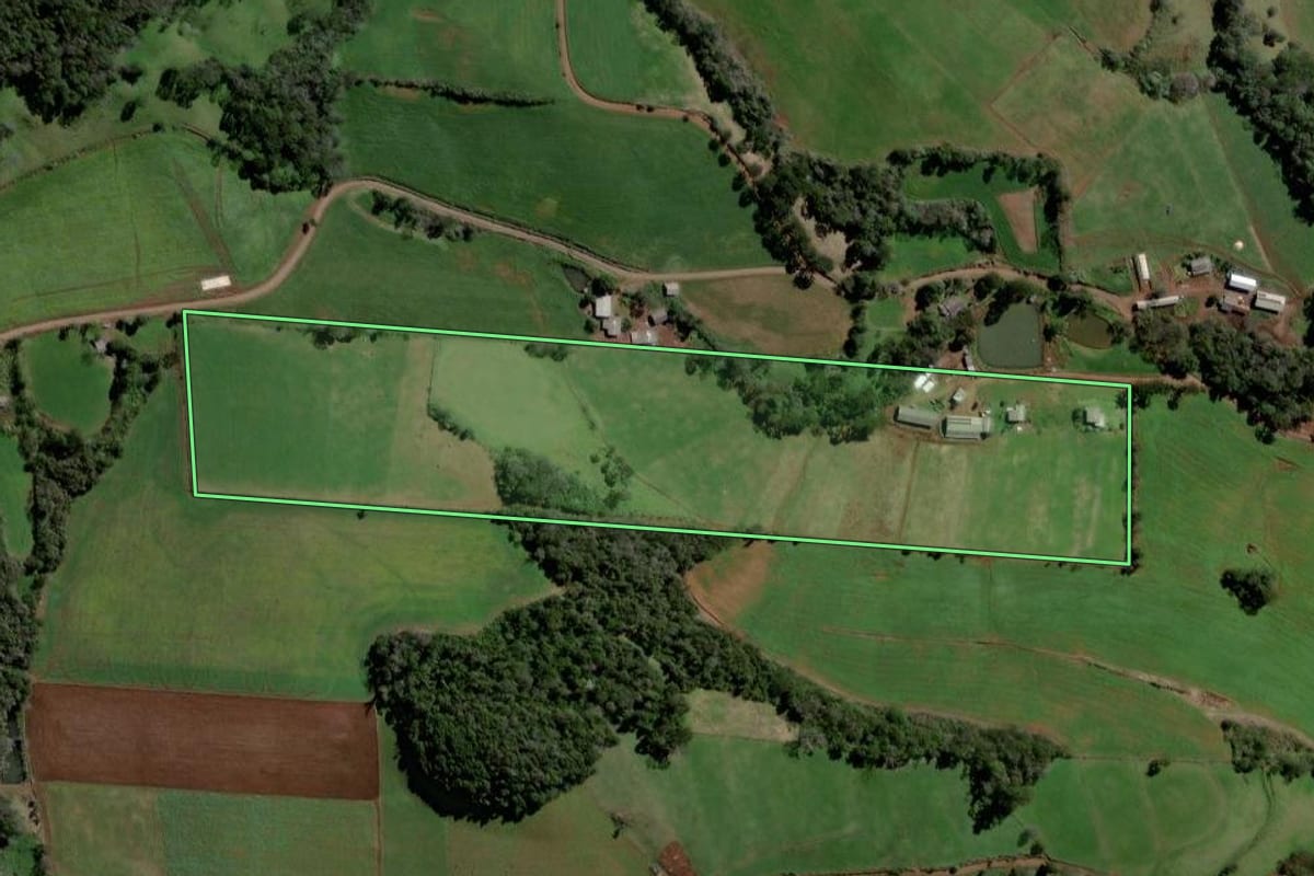 Imagem de satélite do imóvel rural em Coronel Martins (SC), com o contorno declarado no CAR desenhado por cima.
