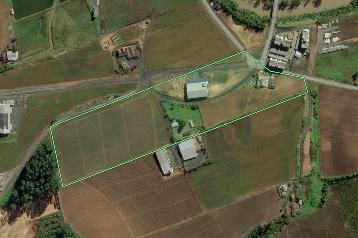Imagem de satélite do imóvel rural em Ituporanga (SC), com o contorno declarado no CAR desenhado por cima.